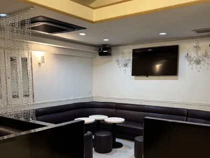 CLUB_TWENTY_ONE_2